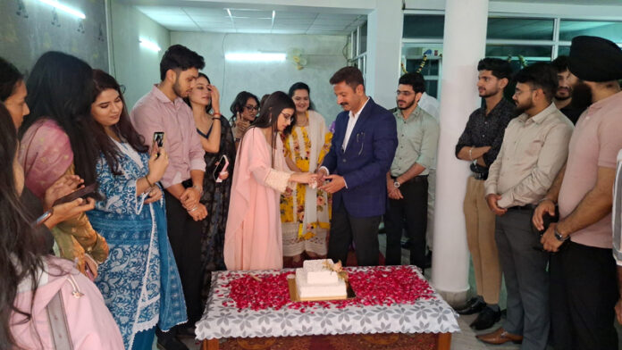 Dr Samar Dev Singh Charak inaugurating Pushtah Law firm in Jammu.