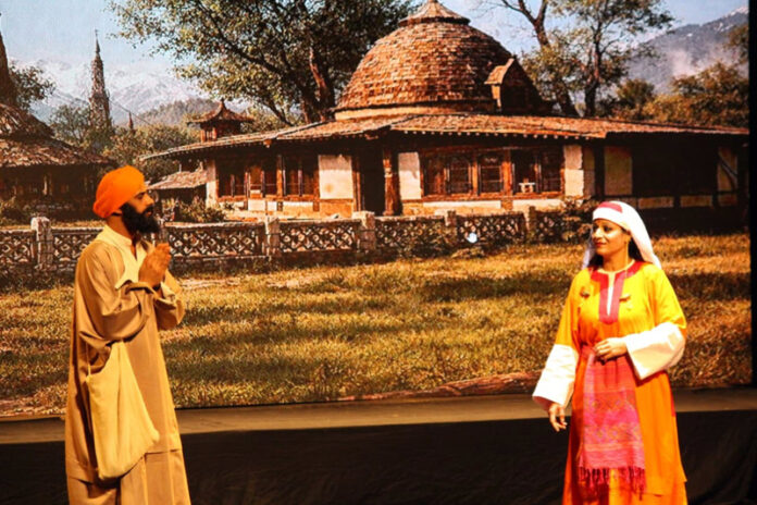A scene from the Hindi play ‘Mata Rupa Bhavani’ staged by Vomodh & The Avanti Foundation at Abhinav Theatre on Tuesday.