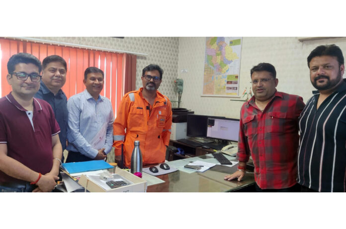 A deputation of Petroleum Dealers Association during meeting with Territory Manager HPCL Deepak Kumar in Jammu.