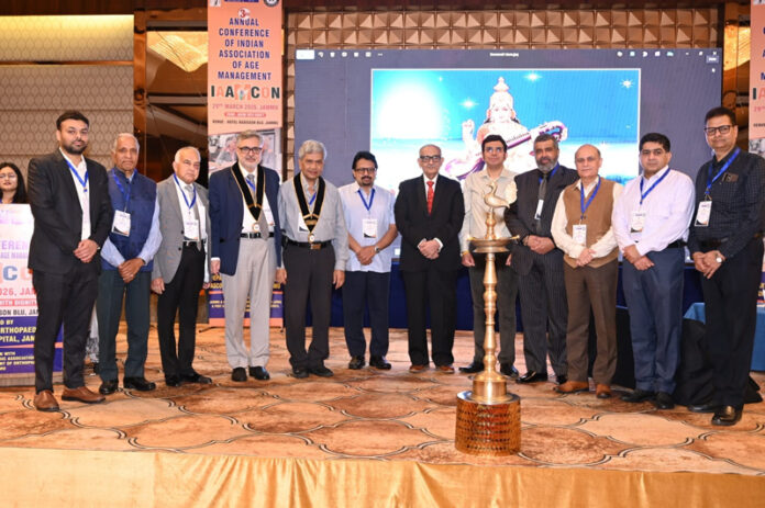 Faculty members and delegates posing together during IAAMCON 2026 at Jammu.