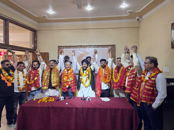 Chairman Amandeep Singh Boparai with the new Core Committee Members of YJS. Chairman Amandeep Singh Boparai with the new Core Committee Members of YJS.