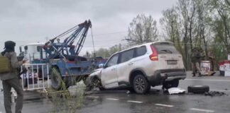 J&K | Two Uttar Pradesh Residents Injured After Vehicle Hits Divider In Bijbehara
