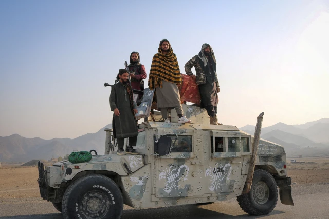 AfghanistanPakistanWar_Lead_A (1)