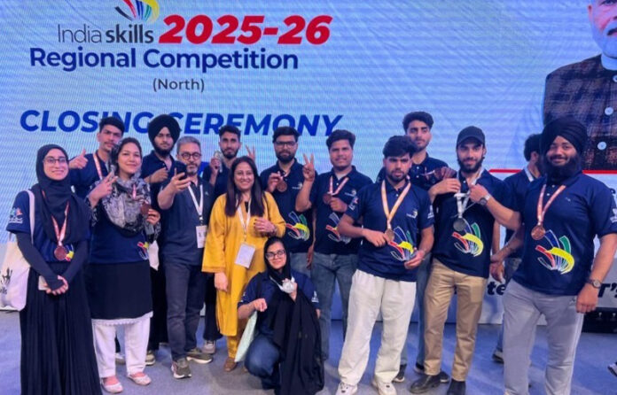 J&K proves its metal at India Skills Contest Secures Gold in Fashion Technology-7