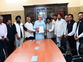Delegation of All J&K Jatt Sabha during their meeting with CM Omar Abdullah in Jammu on Monday.