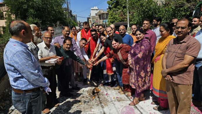 MLA Jammu West, Arvind Gupta kick starting construction of Rs 25 lakh vertical garden in Ward 24 on Friday. MLA Jammu West, Arvind Gupta kick starting construction of Rs 25 lakh vertical garden in Ward 24 on Friday.