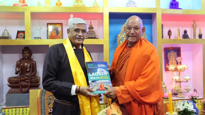 Union Minister Gajendra Singh Shakhawat during his visit to International Mediation Centre in Leh.