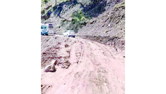 A view of Panchari road. -Excelsior/K Kumar