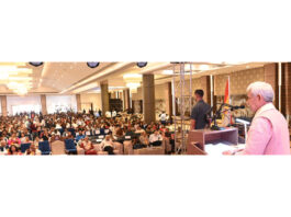 LG Manoj Sinha addressing an event to celebrate Mahavir Jayanti in Jammu on Tuesday.