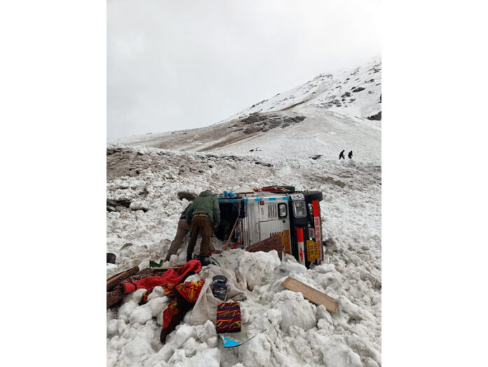 Avalanche struck near Shaitan Nullah in Sonamarg. -Excelsior/Firdous