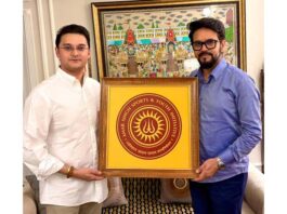 MP Anurag Thakur along with Martand Singh officially unveils the logo of Amar Singh Sports & Youth Initiative at New Delhi.