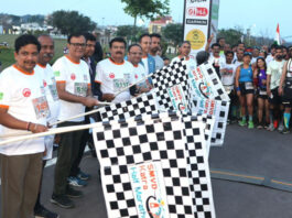 Dignitaries flagging off SMVD Katra Half Marathon on Sunday.