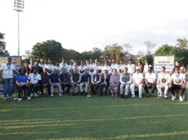 Dignitaries posing along with teams during closing ceremony of the tournament.