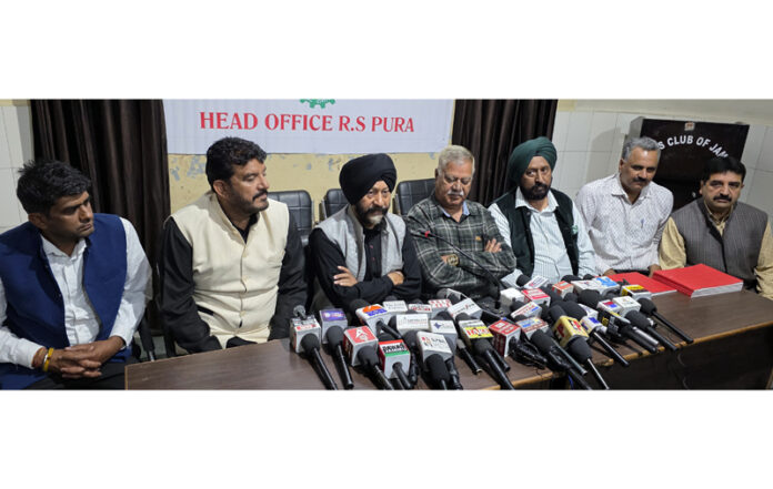 J&K Jatt Sabha president Manjit Singh, flanked by others addressing press conference in Jammu. —Excelsior/ Rakesh