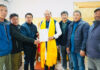 Former MP Jamyang Tsering Namgyal during his meeting with the LG Vinai Kumar Saxena in Ladakh.
