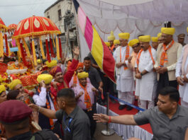 LG flagging off Shobha Yatra of Bhagwan Parshuram on Friday. -Excelsior/Rakesh