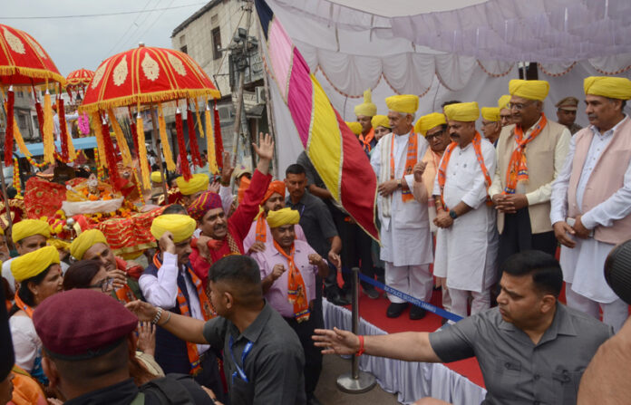 LG flagging off Shobha Yatra of Bhagwan Parshuram on Friday. -Excelsior/Rakesh