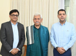 Reliance Jio officers during meeting with LG.