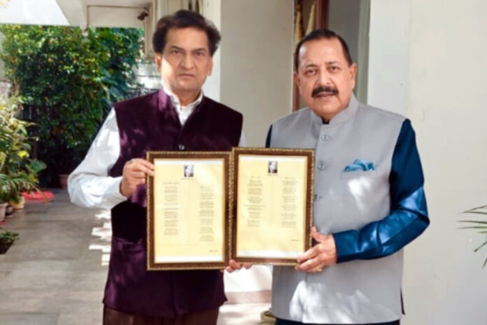 page5 Union Minister, Dr Jitendra Singh releasing Balbir Ram Rattan’s compositions on Dr Ambedkar at Jammu on Sunday.