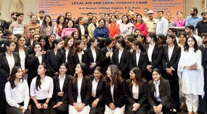 JU Law School students alongwith faculty members and legal experts posing for group photograph during Legal Literacy Camp in R S Pura.
