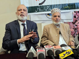 Members of J&K Urdu Council during a press conference in Srinagar on Saturday. -Excelsior/Shakeel.
