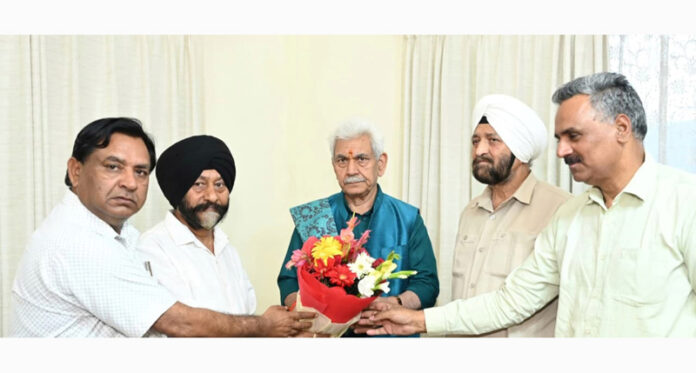 A delegation meeting LG on Wednesday.