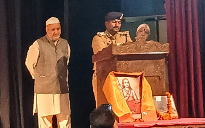 SSP Srinagar, Dr G V Sundeep addressing a function at Tagore Hall Srinagar, Save Sharda Committee, chief Ravinder Pandita is also seen in the picture.