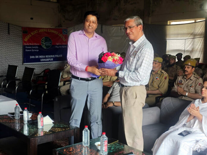 Sandeep Mehta, Commandant, IRP 24th Bn, presenting memento to guest speaker.