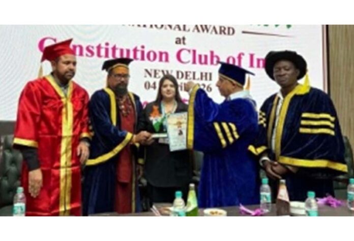 Dr Ifra Nasir receiving an award during a function on Monday. Dr Ifra Nasir receiving an award during a function on Monday.