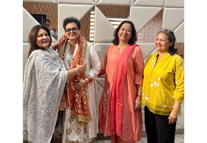 Convenor of BBBP initiative in J&K, Ritika Trehan, posing with MP Rekha Sharma in Jammu.