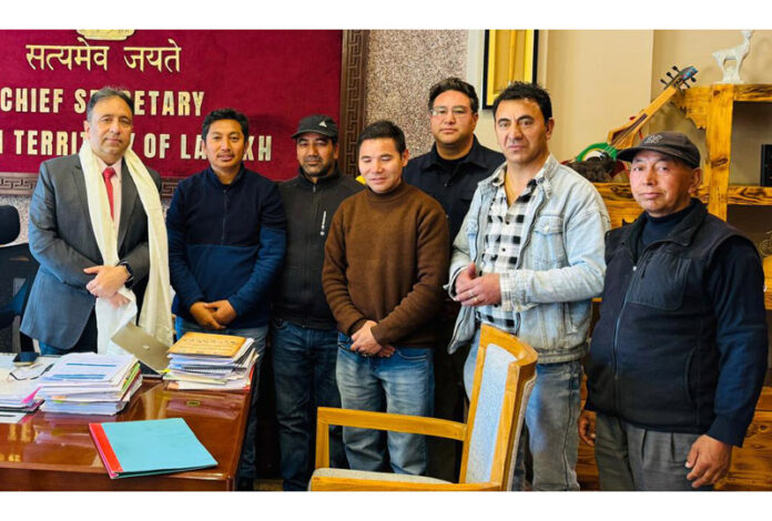 A delegation of PDC employees led by Ex-MP JT Namgyal during meeting with Chief Secy, Ladakh Ashish Kundra at Leh.