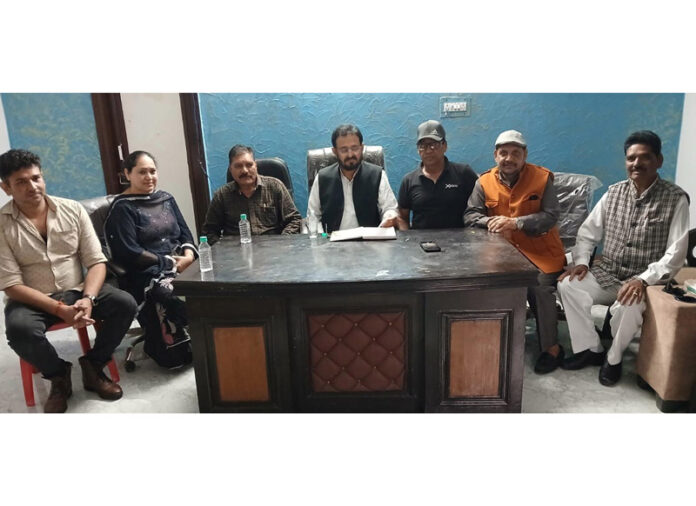 Former minister and senior Cong leader, Ch Gharu Ram addressing party meeting in R S Pura.