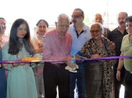 Bhagwant Dang and Pushpa Dang inaugurating new outlet of Tawi Building Material in Jammu. -Excelsior/Rakesh