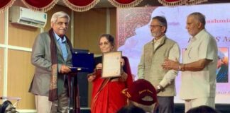 Prof B L Zutshi, president HESK being presented KECSS M K Kaw Memorial Award at New Delhi on Sunday.