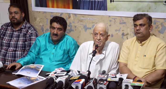Organisers of Maha Kumb during a press conference at Jammu on Thursday. —Excelsior/Rakesh