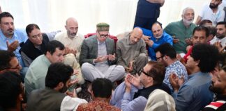 CM Omar Abdullah Visits Residence Of MP Er Rashid, Expresses Condolences