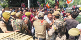 BJP Holds Protest Demanding Liquor Ban In J&K, Police Detain Leaders Briefly