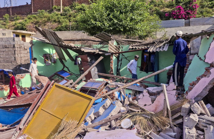Anti-Encroachment Drive Carried Out In Jammu Forests, 60 Kanals Of Land Retrieved Anti-Encroachment Drive Carried Out In Jammu Forests, 60 Kanals Of Land Retrieved