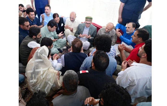 CM Omar Abdullah during visit to residence of MP Er Rashid on Sunday. CM Omar Abdullah during visit to residence of MP Er Rashid on Sunday.