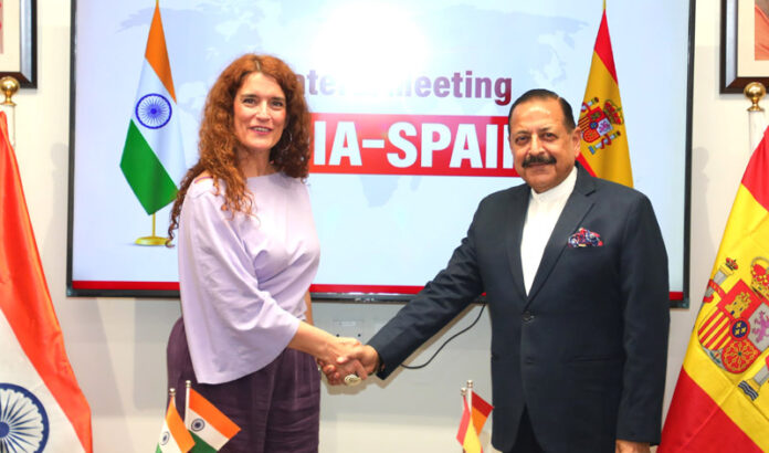 Spain's Secretary General, Ministry of Science, Innovation and Universities, Dr. Eva Ortega-Paíno, as head of a high level delegation, calling on Union Minister Dr Jitendra Singh at Kartvaya Bhawan, New Delhi on Monday. Spain's Secretary General, Ministry of Science, Innovation and Universities, Dr. Eva Ortega-Paíno, as head of a high level delegation, calling on Union Minister Dr Jitendra Singh at Kartvaya Bhawan, New Delhi on Monday.