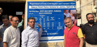 Relief and Rehabilitation Commissioner inspecting migrant ration depot on Thursday.