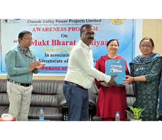 The officials of CVPPL felicitating officials of Directorate of Health Services in Jammu.