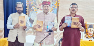 Senior RSS leader, Indresh Kumar releasing Dr Hafiz Shah's book at Sanjeevani Sharda Kendra, Bohri on Thursday .
