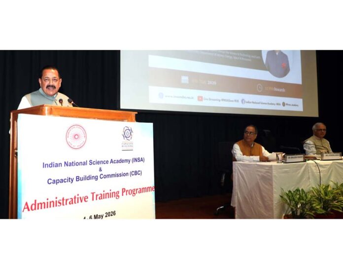 Union Minister Dr Jitendra Singh addressing the valedictory session of the first INSA-CBC Administrative Training Programme at the Indian National Science Academy (INSA) at New Delhi.