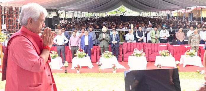 Lieutenant Governor Manoj Sinha addressing a gathering at Uran Bowa in Baramulla on Tuesday. Lieutenant Governor Manoj Sinha addressing a gathering at Uran Bowa in Baramulla on Tuesday.