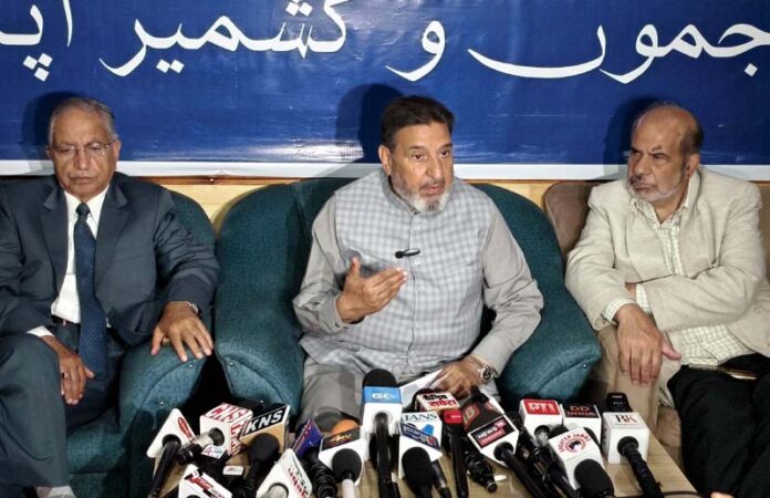 Apni Party chief Altaf Bukhari along with other party leaders during a press conference in Srinagar on Wednesday. -Excelsior/Shakeel