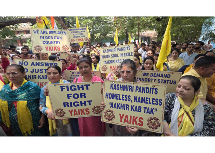 YAIKS members protesting in Jammu on Saturday. -Excelsior/Rakesh YAIKS members protesting in Jammu on Saturday. -Excelsior/Rakesh