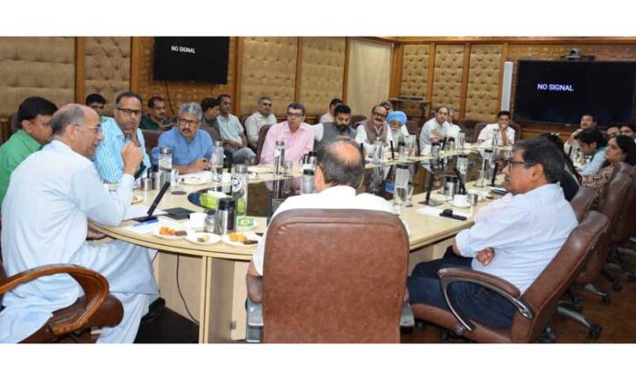 Advisor Nasir Wani holds interaction with Industrial, Trade ...