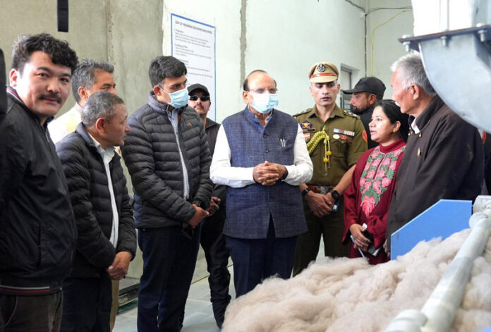 Lt Governor Vinai Kumar Saxena inspecting pashmina dehairing plant in Leh.