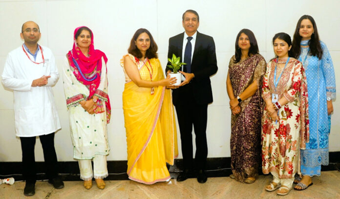 ED & CEO, AIIMS Jammu, Prof (Dr) DN Sharma and other staff members during a CME program.